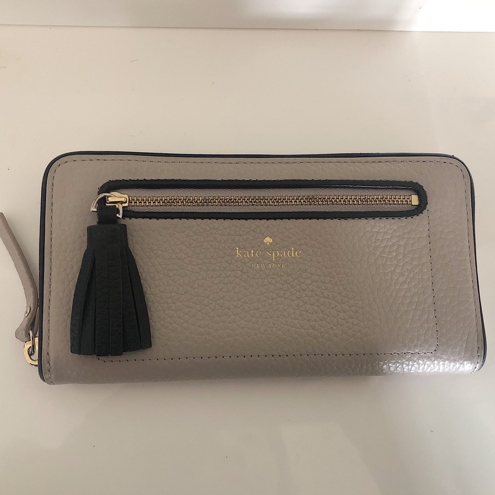 Kate Spade Chester Street Neda Wallet